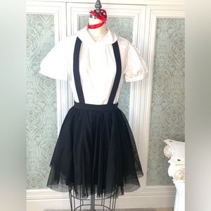 Eloise at the Plaza inspired costume. 
Woman’s Small
